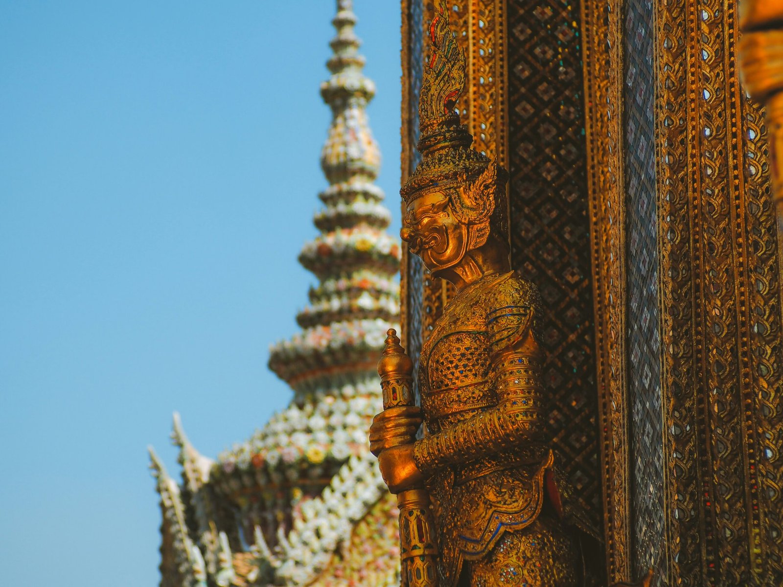 Bangkok Temple Tour & SkyWalk